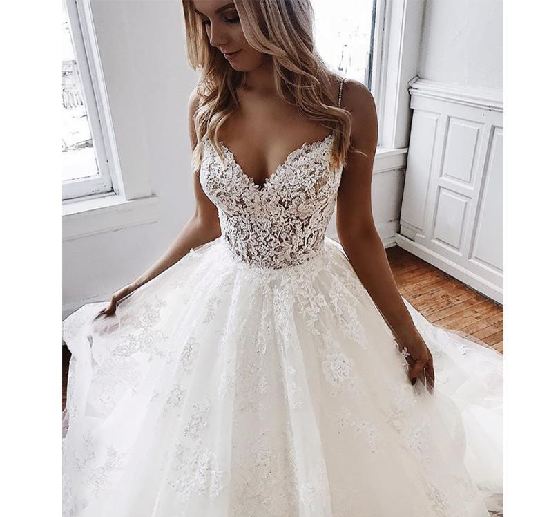 African Sexy Spaghetti Strap Tulle Wedding Dresses Custom Court Train Applique Ball Gown Lace Backless Bridal Gowns Vestido De Novia Q129 0510