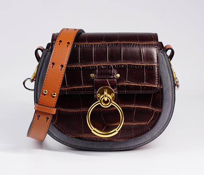 Designer- Crossbody Saddle Croco 2019 Women Hot Sale Tess New Leather Genuine Shoulder Bracelet Purse Saddle Embossed Bag Handbag For W Accm, Red;black
Designer- Crossbody Saddle Croco 2019 Women Hot Sale Tess New Leather Genuine Shoulder Bracelet Purse Saddle Embossed Bag Handbag For W Accm, Red;black