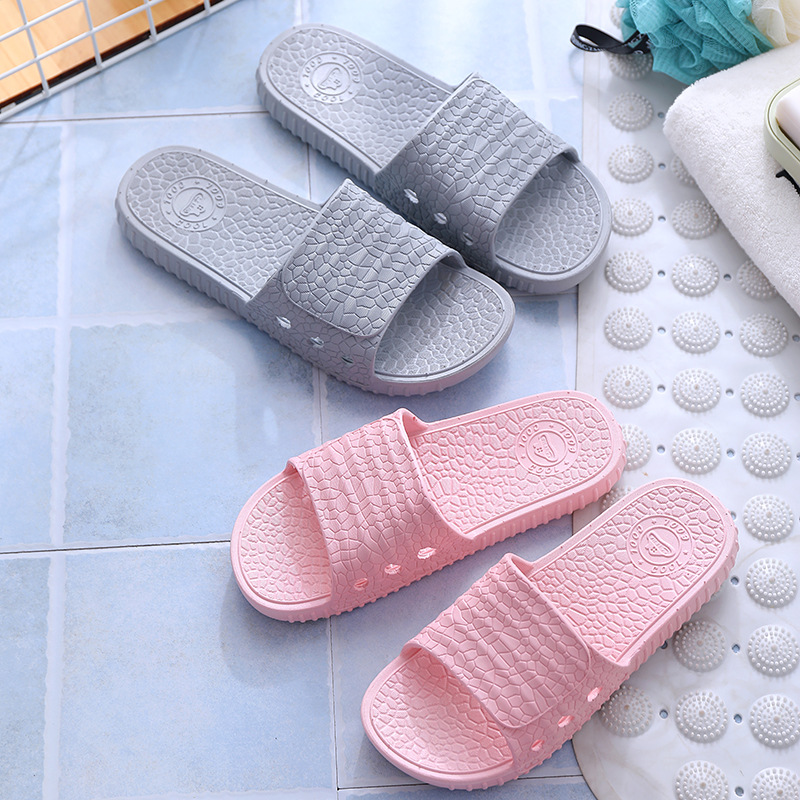 PVC candy colors Couple Men and Women Slippers Non-slip Bathroom Bath Sandals Comfortable Fashion Slippers, Sky blue
PVC candy colors Couple Men and Women Slippers Non-slip Bathroom Bath Sandals Comfortable Fashion Slippers, Sky blue