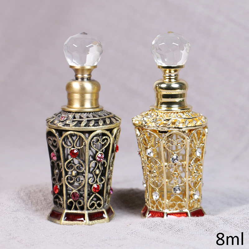 Vintage Antique Brass Gold Plating Red Hand Enameled and Rhinestones Jeweled Metal Glass Perfume Oil Bottle 8ml with Crystal Lid
Vintage Antique Brass Gold Plating Red Hand Enameled and Rhinestones Jeweled Metal Glass Perfume Oil Bottle 8ml with Crystal Lid