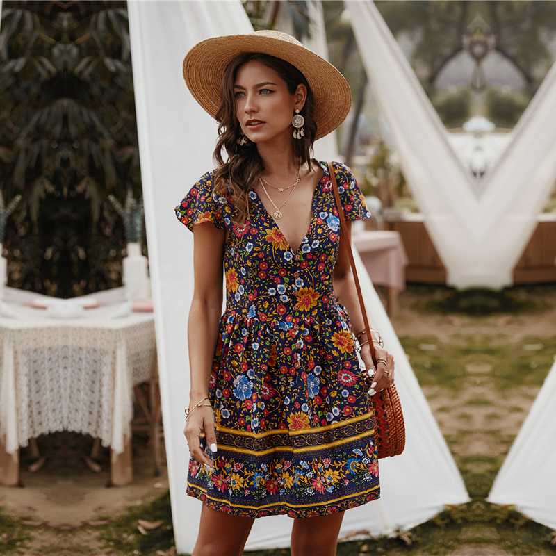 Boho Style Summer V Neck Button Print Dress 2020 New Women Ruffle Short Sleeve A-Line Sexy Dress Vintage Female, Pink
Boho Style Summer V Neck Button Print Dress 2020 New Women Ruffle Short Sleeve A-Line Sexy Dress Vintage Female, Pink