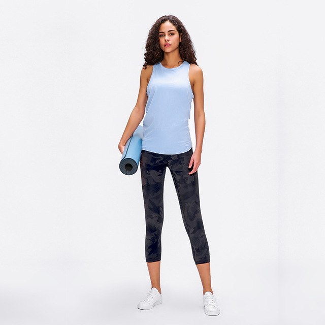 2020 Spring and summer new double-sided wear yoga pants women' hip fitness fast dry stretch running Capri, Black
2020 Spring and summer new double-sided wear yoga pants women' hip fitness fast dry stretch running Capri, Black
