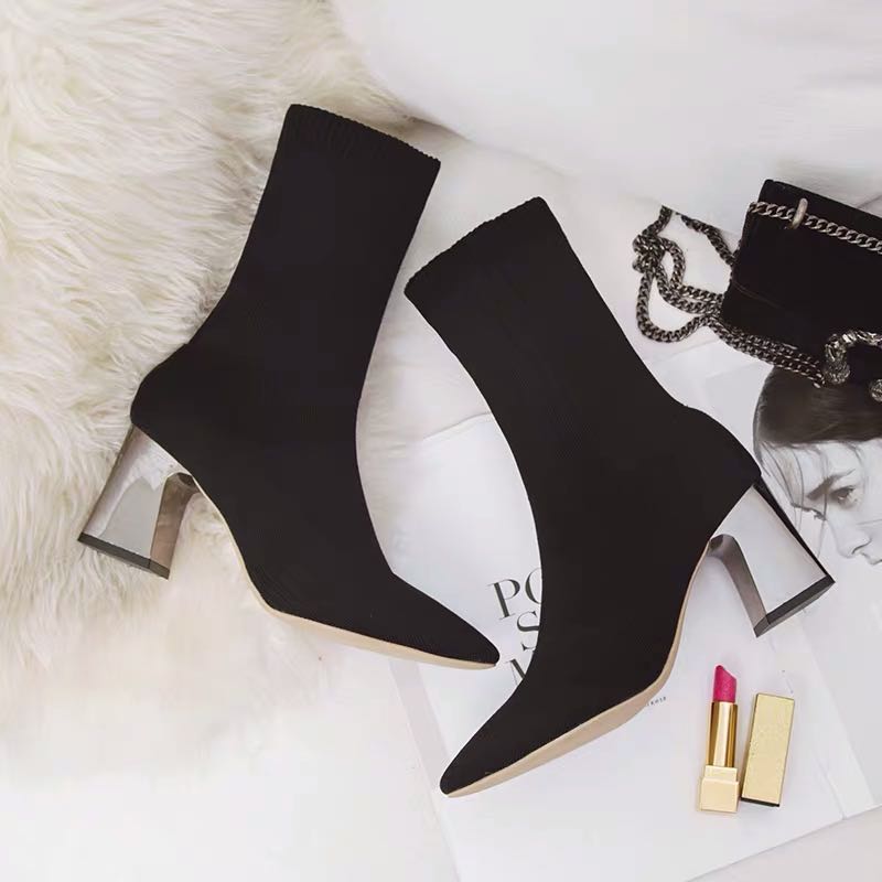 2020 Chinese autumn new pointy thick heels socks boots women's single elastic boots high heels women's shoes, 3 colors, Same picture
2020 Chinese autumn new pointy thick heels socks boots women's single elastic boots high heels women's shoes, 3 colors, Same picture