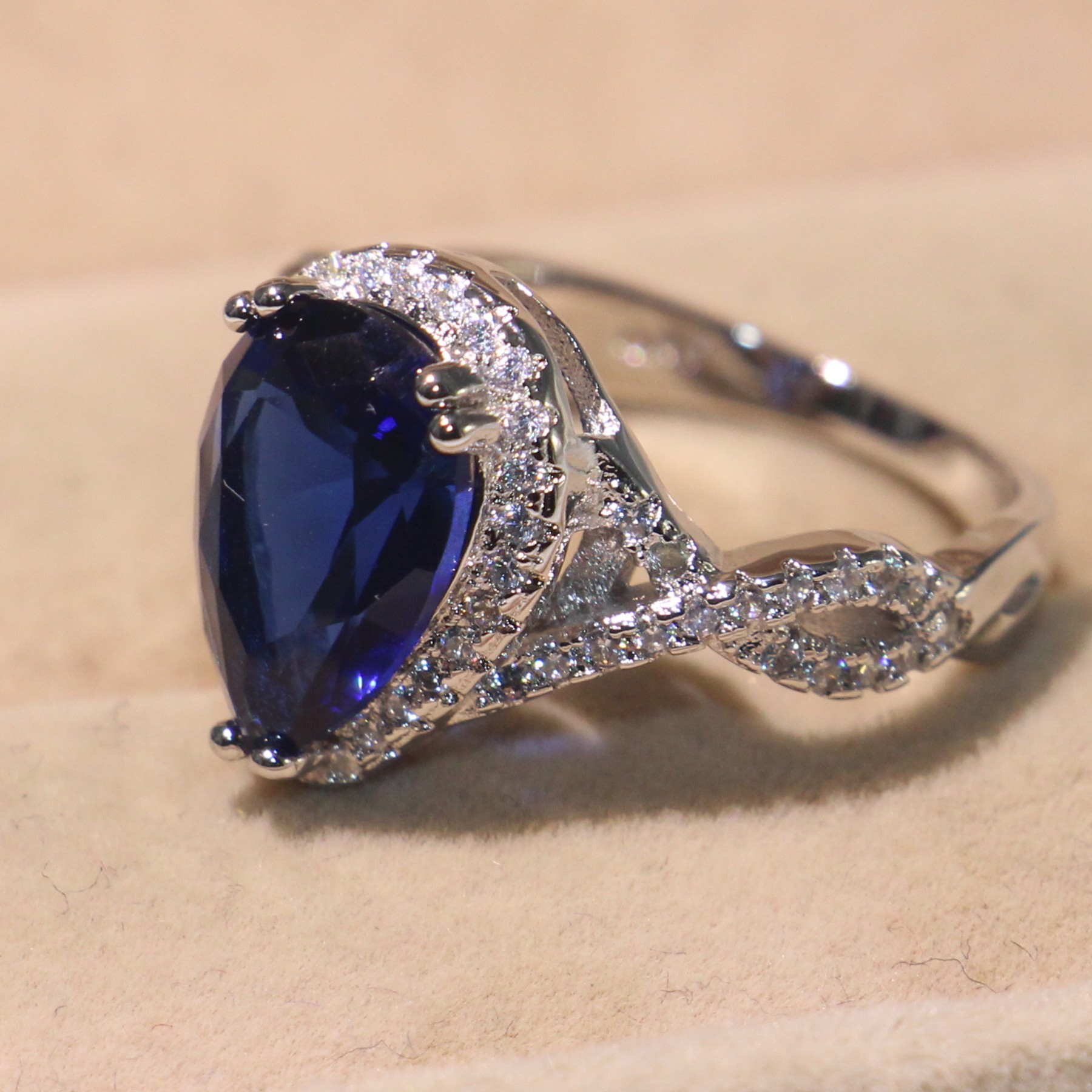Size 5-10 Luxury Jewelry 925 Sterling Silver Pear Cut Blue Sapphire CZ Diamond Gemstones Party Promise Women Wedding Bridal Ring Gift