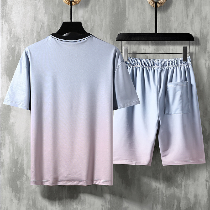 Men's Gradient Color Summer Tracksuit: 2-Piece T-Shirt + Shorts Set, Sportswear