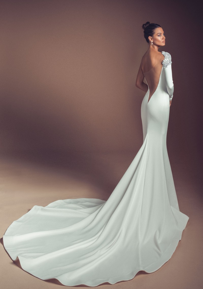 Elihav Sasson 2020 Mermaid Wedding Dresses One Shoulder Long Sleeves Satin Bridal Gowns Crystal Backless Sweep Train Wedding Dress Cheap