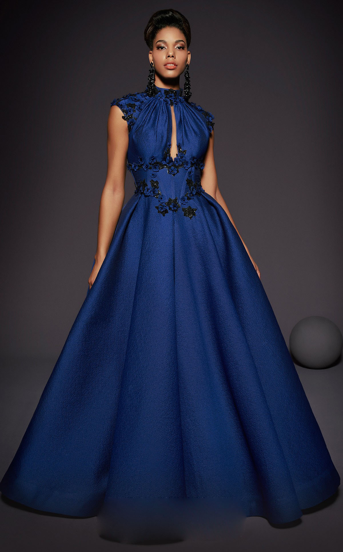 High Collar A Line Prom Dresses Keyhole Neck Appliques Beaded Vintage Black Girls Evening Dresses Formal Party Gowns Custom Made