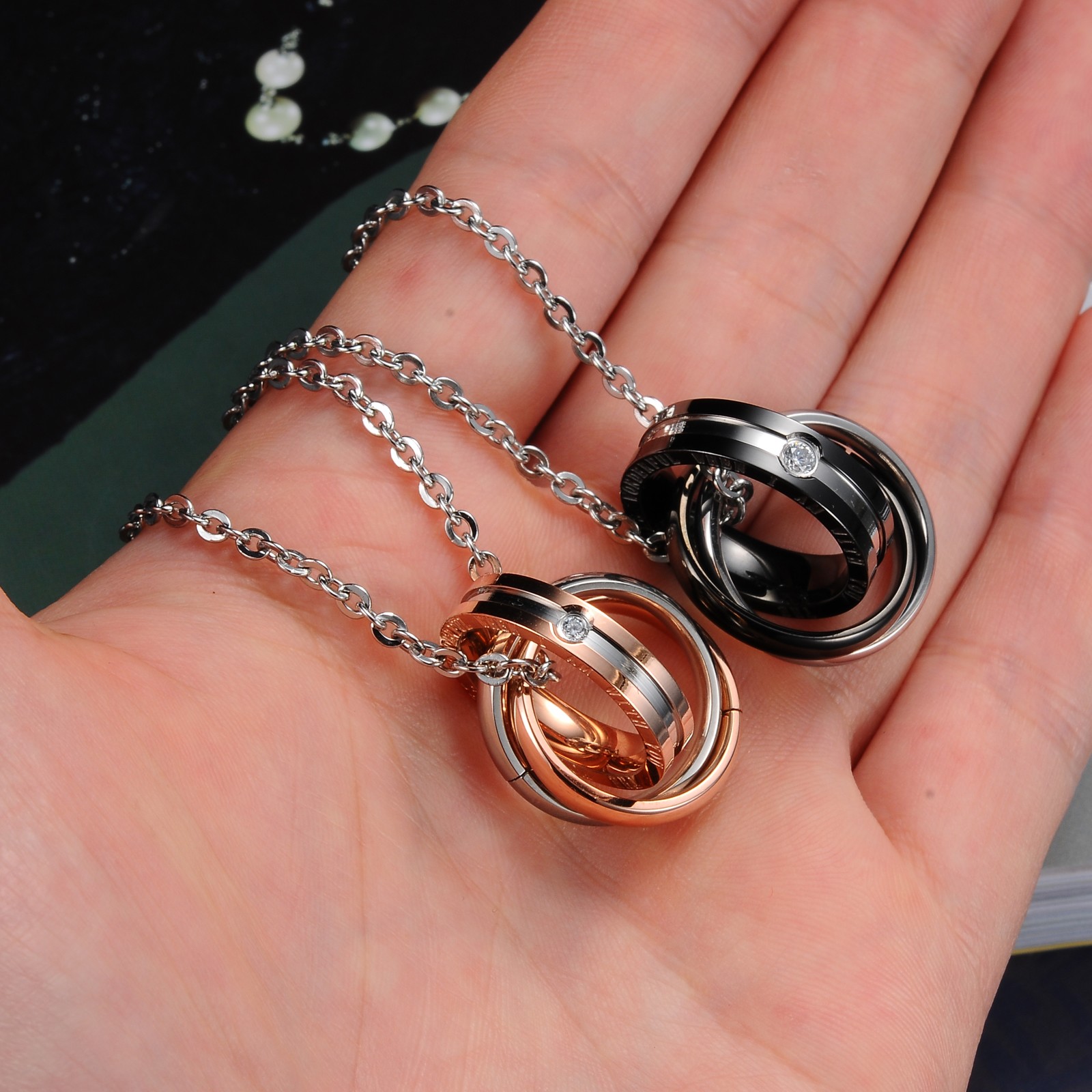 Three-Ring Connected Lovers Couple Pendant Necklace Stainless Steel Titanium Steel Jewelry