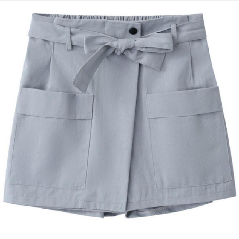women summer temperament high waist slimming shorts casual beach Korean female wide waist double pockets with wide leg shorts, Black
women summer temperament high waist slimming shorts casual beach Korean female wide waist double pockets with wide leg shorts, Black