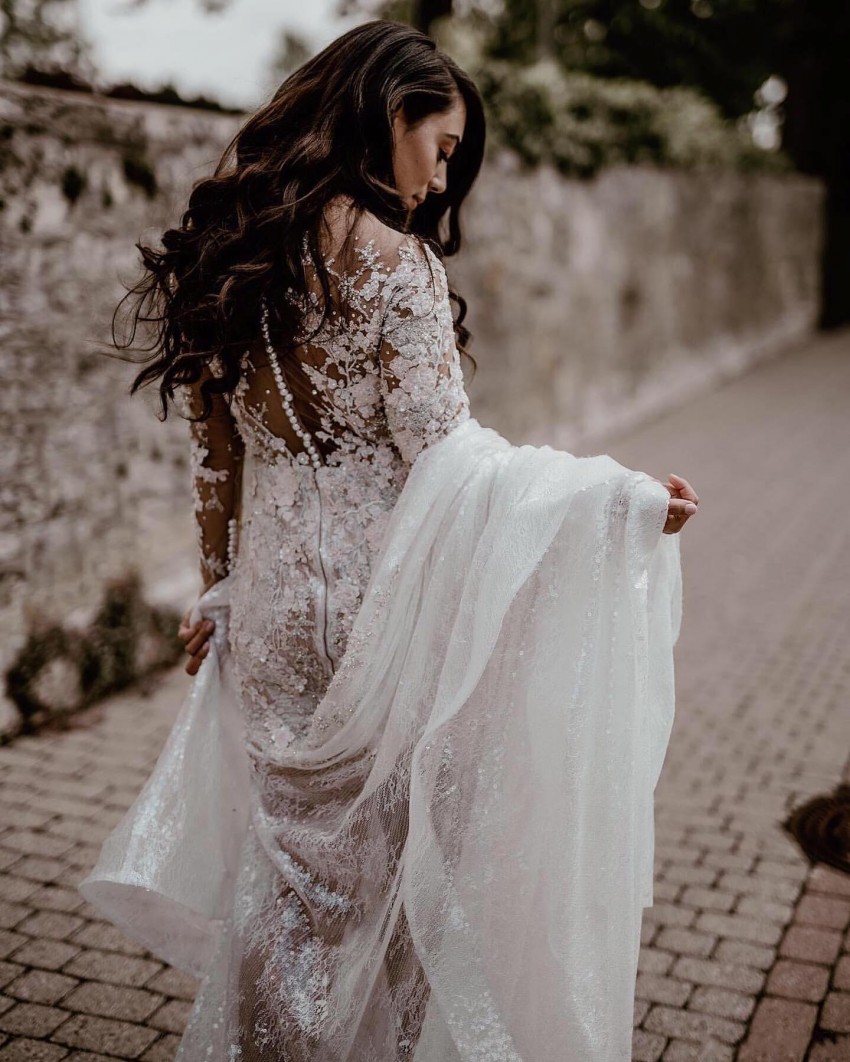 Plus Chic Mermaid Size Wedding Dresses Beaded Sheer Bateau Neck Lace Appliqued Long Sleeves Bridal Gowns Sweep Train Robe De Marie