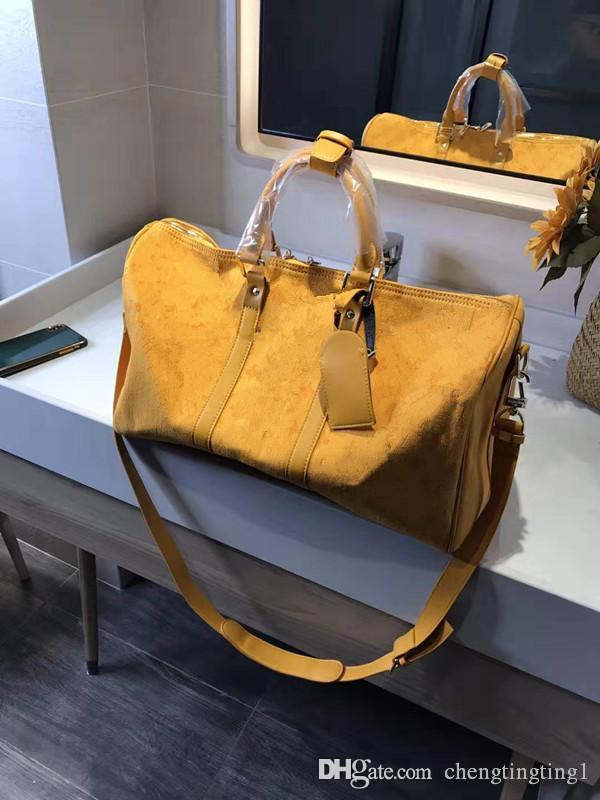 Ms Male High-capacity Short-distance Travel Bag Trend Letter Single Shoulder Handbagg Duffel Bags Men High Quality Fashion Female Packages
Ms Male High-capacity Short-distance Travel Bag Trend Letter Single Shoulder Handbagg Duffel Bags Men High Quality Fashion Female Packages