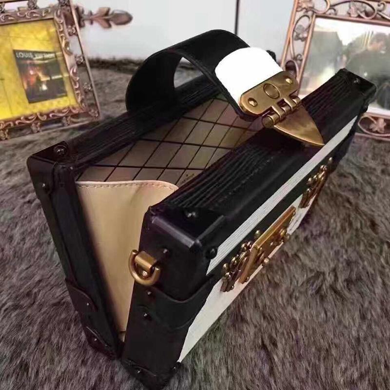 Designer- Luxury Handbags Evening Bags Leather Fashion Box Wholesale-designer Clutch Brick Famous Messenger Shoulder Bag Petite Malle
Designer- Luxury Handbags Evening Bags Leather Fashion Box Wholesale-designer Clutch Brick Famous Messenger Shoulder Bag Petite Malle