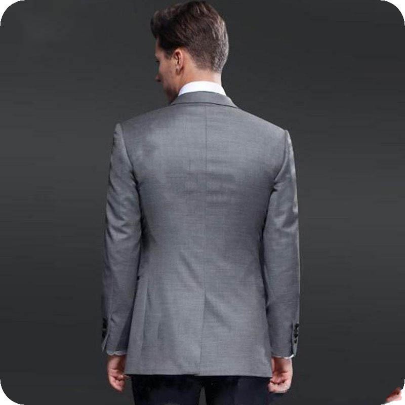 Grey Groom Tuxedos Black Peak Lapel Groomsmen Wedding Tuxedos Center Vent Men Formal Dinner Party Prom Blazer Suit (Jacket+Pants+Tie) 1064