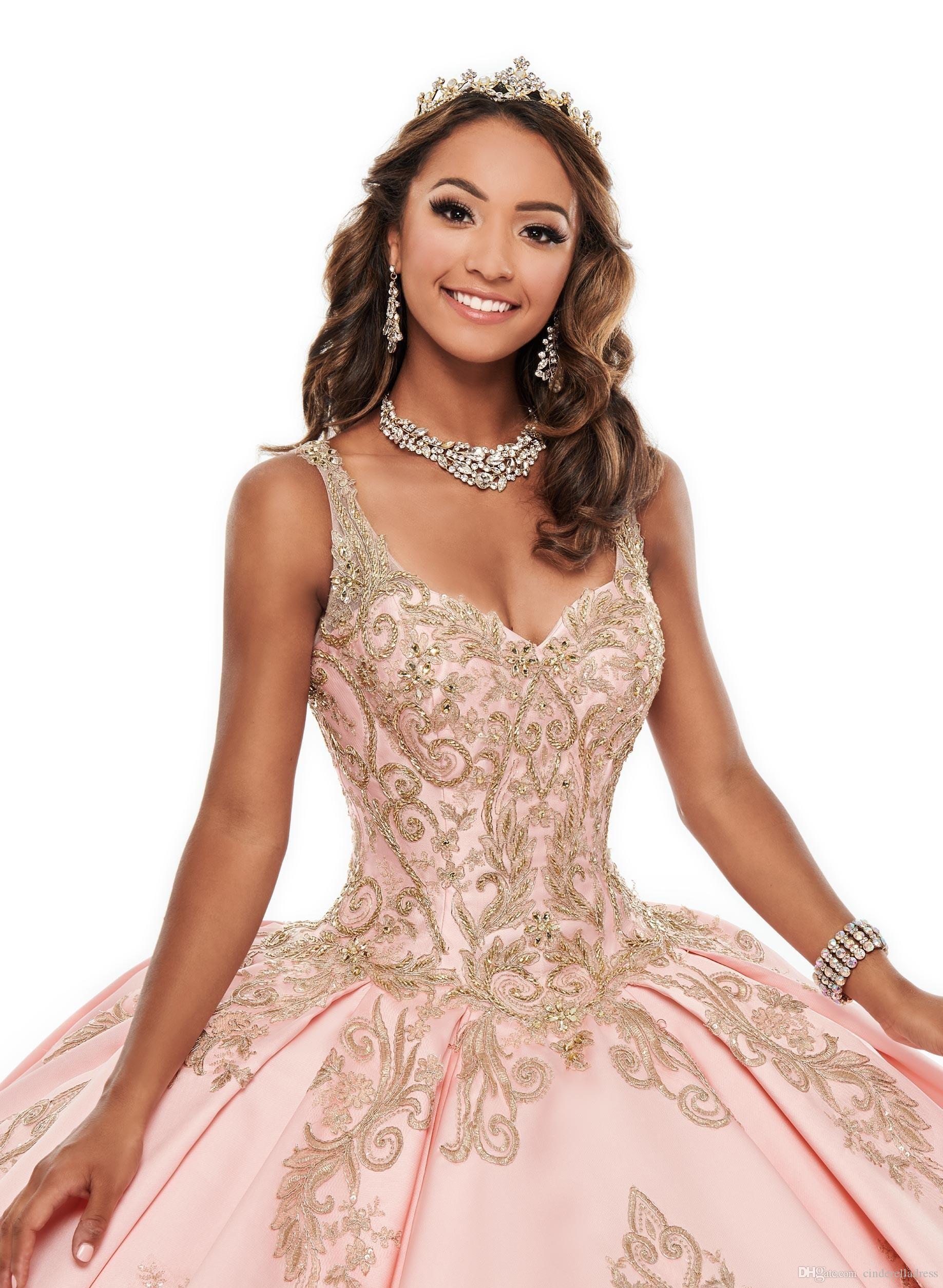 2020 Princess Embroidery Ball Gown Quinceanera Dresses Spaghetti Beaded Keyhole Back Party Pageant Dress For Sweet 16 Girls
