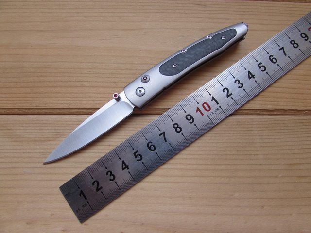 High Quatily William Henry Gentac B30 DARK WATERS Style Folding Knife M390 Damascus Blade TC4 Carbon Fiber Handle Tactical Tools Pocket EDC Gear
High Quatily William Henry Gentac B30 DARK WATERS Style Folding Knife M390 Damascus Blade TC4 Carbon Fiber Handle Tactical Tools Pocket EDC Gear