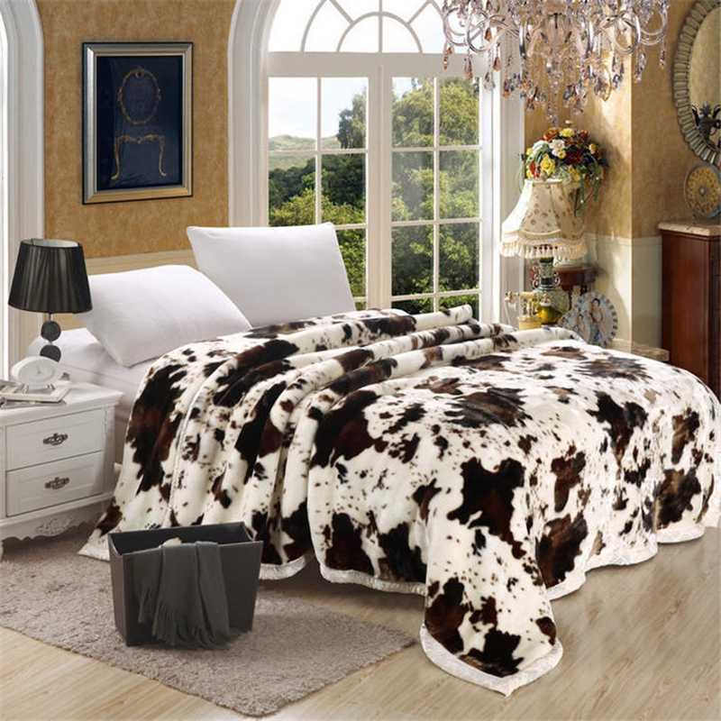 Super Soft Raschel Blanket Animal Cow Skin Flower Print Double Layer Queen King Size Double Bed Thick Warm Winter Mink Blankets
Super Soft Raschel Blanket Animal Cow Skin Flower Print Double Layer Queen King Size Double Bed Thick Warm Winter Mink Blankets
