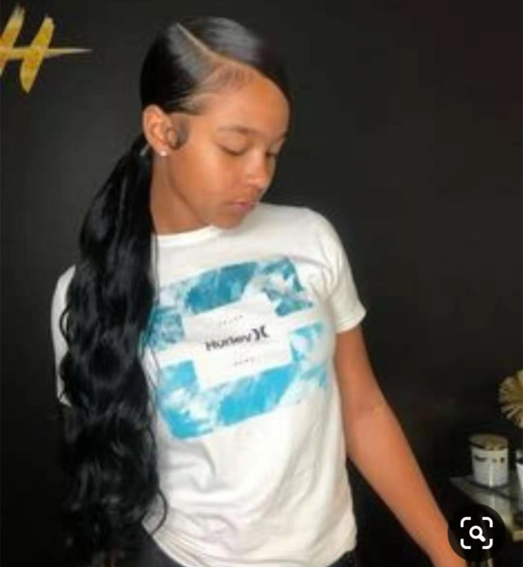 1pcs 22inch swoop Human Hair Pony tail hairpiece virgin Brazilian hair long wavy Drawstring Ponytail Extensinons 8A grade Free shipping
1pcs 22inch swoop Human Hair Pony tail hairpiece virgin Brazilian hair long wavy Drawstring Ponytail Extensinons 8A grade Free shipping