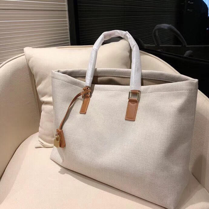 Designer-Casual Can… - image