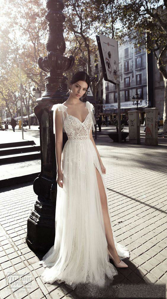 Berta 2019 Beach Wedding Dresses Bridal Gowns Sexy Spaghetti Straps Lace Applique Thigh High Slits Boho Wedding Dress Vestido De Novia