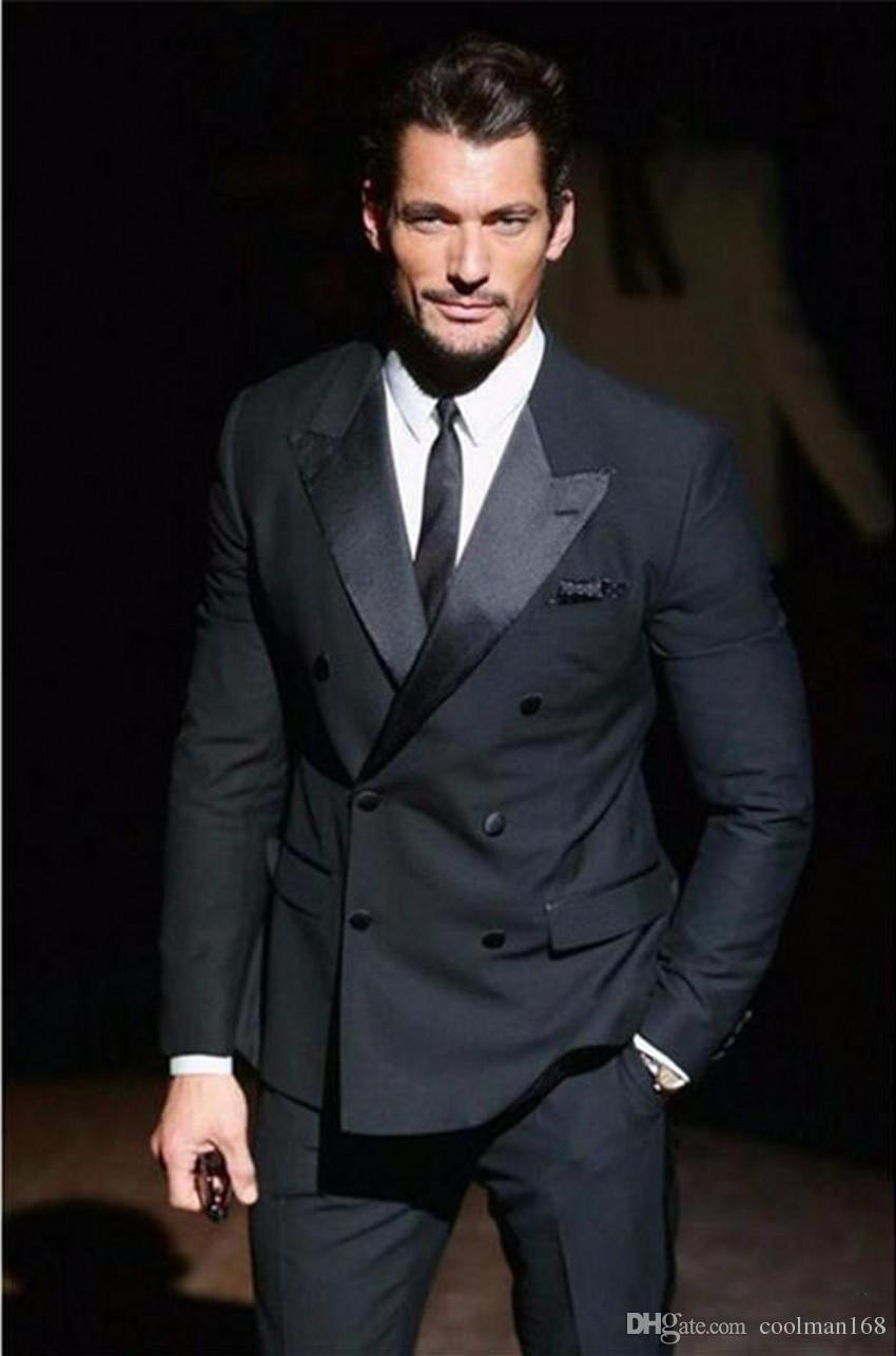 Dark Grey Groom Tuxedos Double Breasted Men Wedding Tuxedos Peak Lapel Jacket Blazer Fashion Formal Men Dinner Darty Suit(Jacket+Pants+Tie)