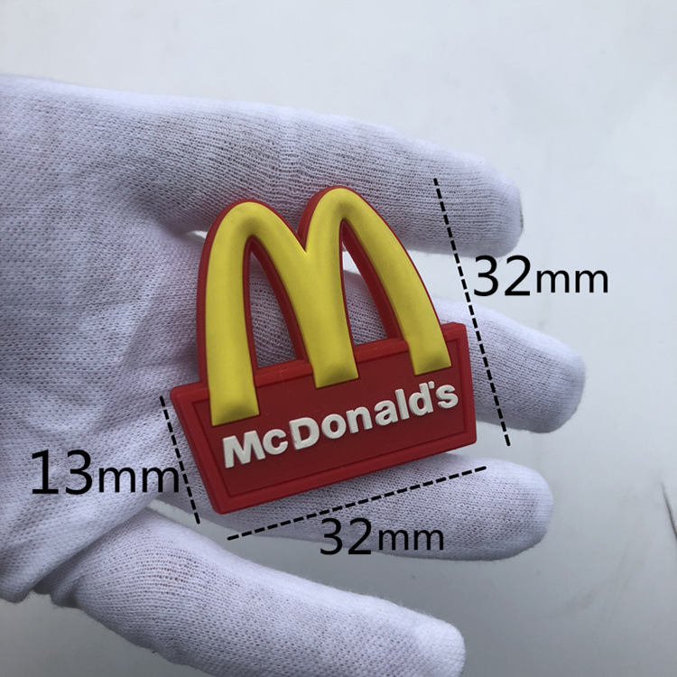Best selling personality McDonald's M rear tail logo AMG modified gold arch car logo plate word car sticker decoration
Best selling personality McDonald's M rear tail logo AMG modified gold arch car logo plate word car sticker decoration