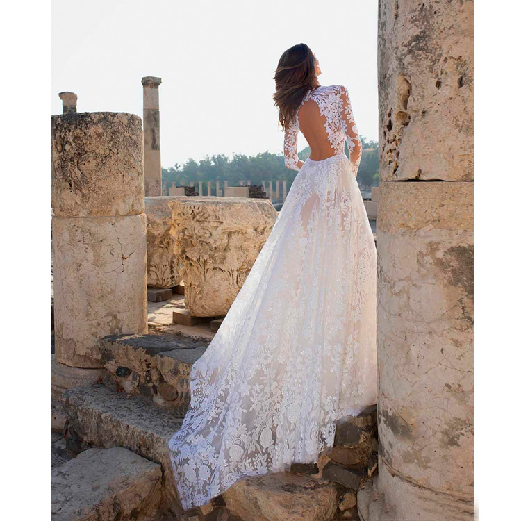 Newest Beach Wedding Dresses A Line Lace Applique Plus Size Illusion Floral Appliques Backless Tulle Bohemian Bridal Gowns vestido de novia