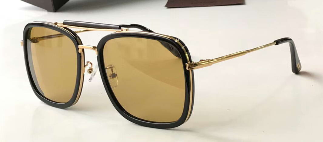 FT0665 Huck Black/Shiny Gold Sunglasses Brown Lens sun glasses Men Sun Glasses Eyewear Driving Glasses Fashion New in box
FT0665 Huck Black/Shiny Gold Sunglasses Brown Lens sun glasses Men Sun Glasses Eyewear Driving Glasses Fashion New in box
