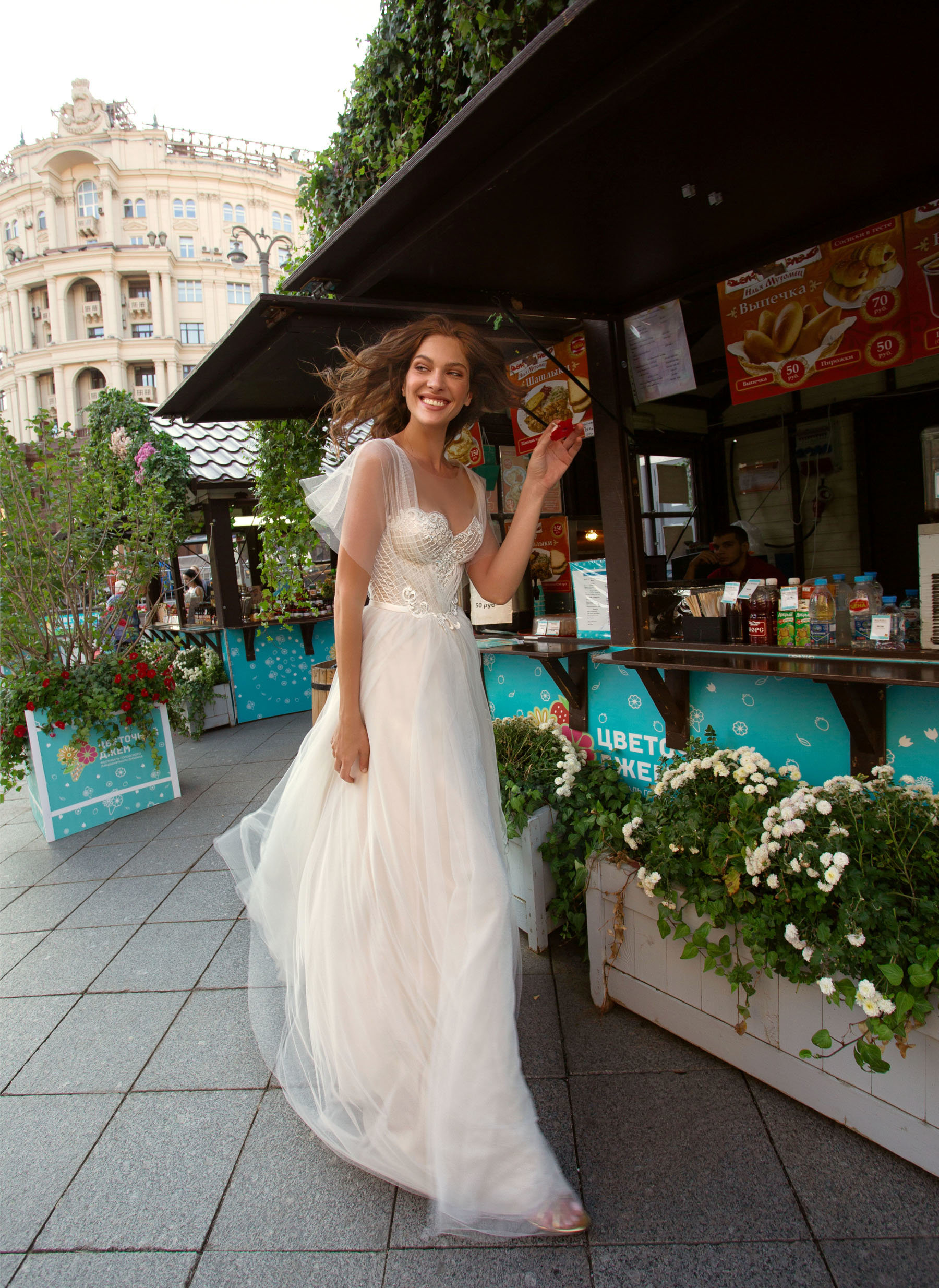 2020 Papilio Simple A Line Wedding Dresses Capped Short Sleeve Appliques Lace Up Tulle Wedding Dresses Sweep Train Vestidos De Novia