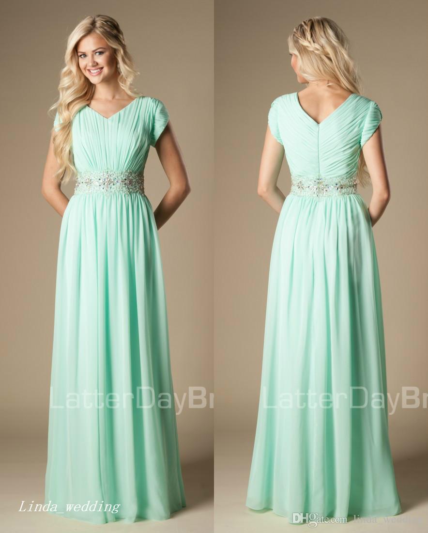 2019 Mint Green Bridesmaid Dress Modest Chiffon Beaded Floor Length Long Country Bridal Party Dress Plus Size vestiti cerimonia damigella