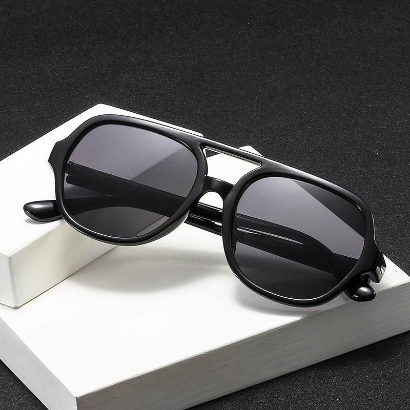 New Oversized Women Sunglasses Summer Retro Sunglasses Men Outdoor Classic Sun Glasses Large Frame Retro Fashion Glasses Z3340 
New Oversized Women Sunglasses Summer Retro Sunglasses Men Outdoor Classic Sun Glasses Large Frame Retro Fashion Glasses Z3340