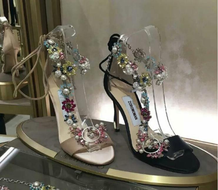 Hot Sale-fashion summer flower Fashionable summer new women's shoes with black high heels and fashion a style of sandals