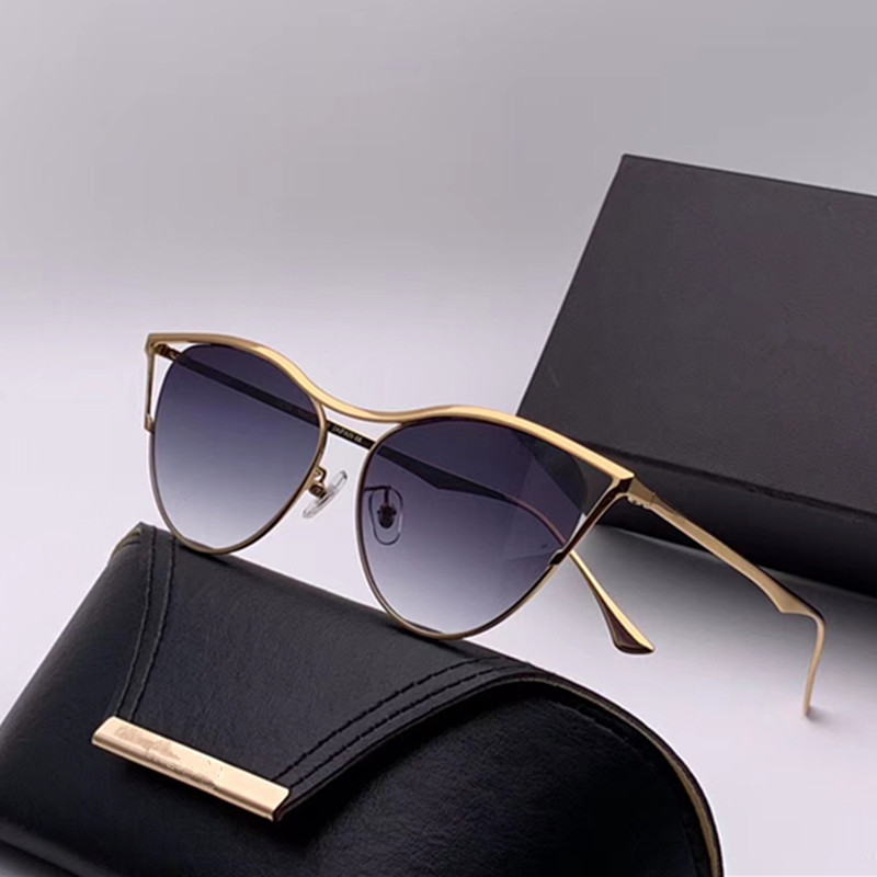 REVIOR 5232 Sunglasses For Women Popular Fashion Designer Goggle Designer UV protection Cat Eye Frame Top Quality free Come With Package, White;black
REVIOR 5232 Sunglasses For Women Popular Fashion Designer Goggle Designer UV protection Cat Eye Frame Top Quality free Come With Package, White;black