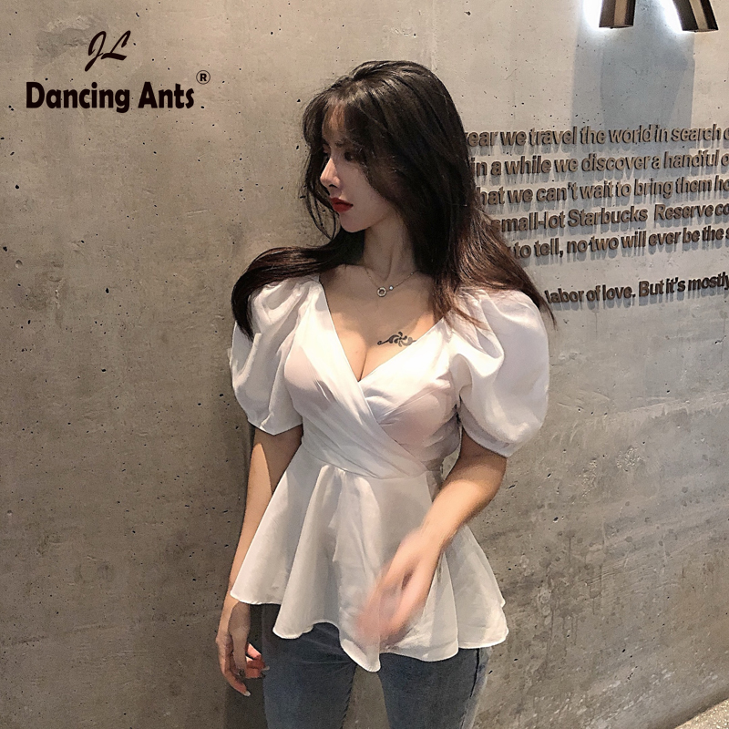 Women Chiffon Blouses Elastic Waist Slim Tops Office Lady Deep V-neck Short Puff Sleeve Backless Sexy Blouse 2020 Summer Fashion, Black
Women Chiffon Blouses Elastic Waist Slim Tops Office Lady Deep V-neck Short Puff Sleeve Backless Sexy Blouse 2020 Summer Fashion, Black