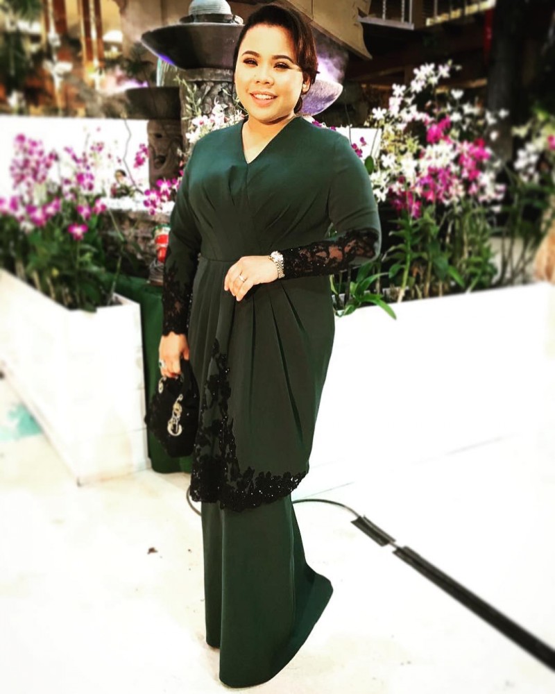 Emerald Green Prom Dresses Long Plus Size Muslim Evening Prom Dresses Dubai 2020 Long vestidos de noiva, Daffodil
Emerald Green Prom Dresses Long Plus Size Muslim Evening Prom Dresses Dubai 2020 Long vestidos de noiva, Daffodil