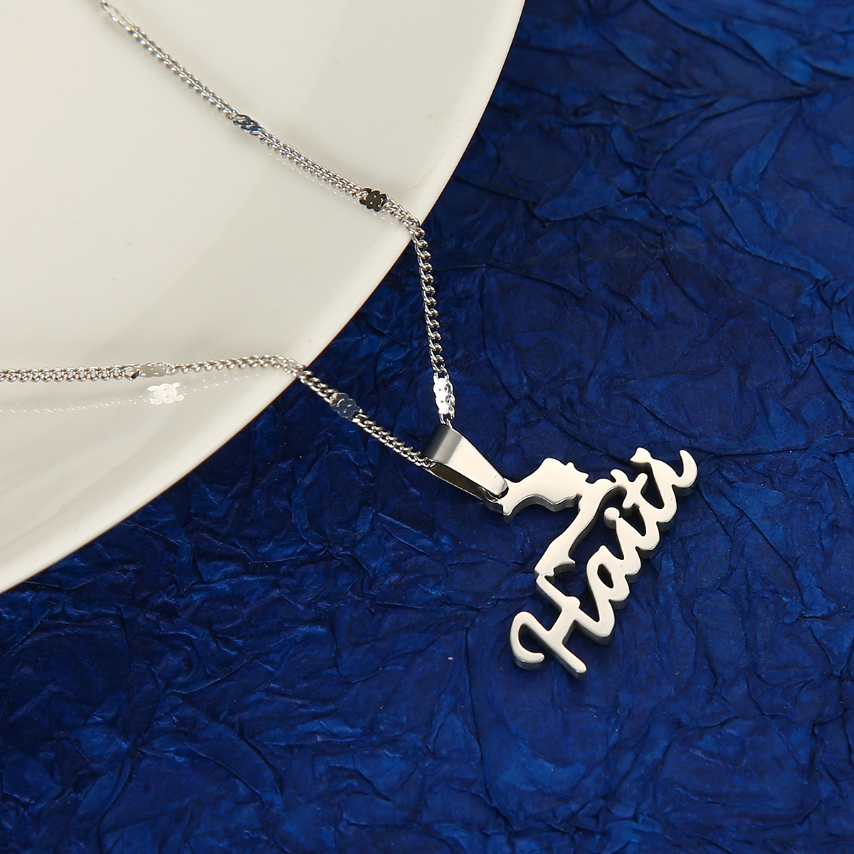 Stainless Steel Trendy Haiti Map Pendant Necklace Women Girls Ayiti Maps Party Haiti Chain Jewelry