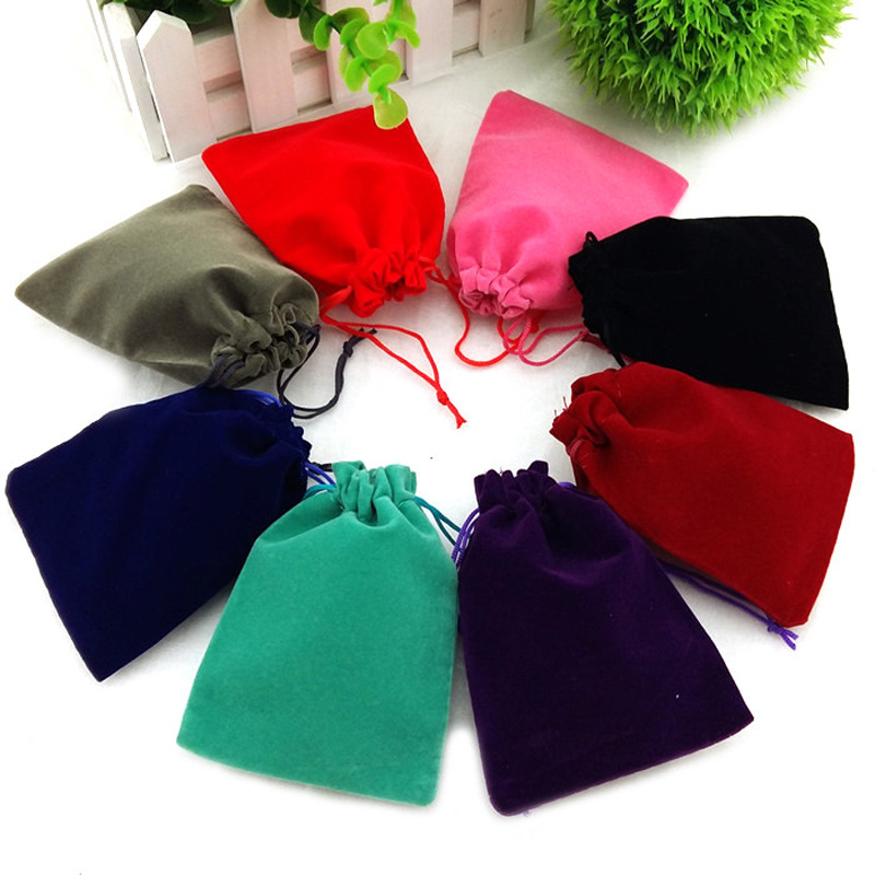 Wholesale 8*10CM Velvet Drawstring Pouch Bag Soft Jewelry Bag Christmas Wedding Ornament Bags Packaging Bag Gift Sack 8Colors, Pink;blue
Wholesale 8*10CM Velvet Drawstring Pouch Bag Soft Jewelry Bag Christmas Wedding Ornament Bags Packaging Bag Gift Sack 8Colors, Pink;blue