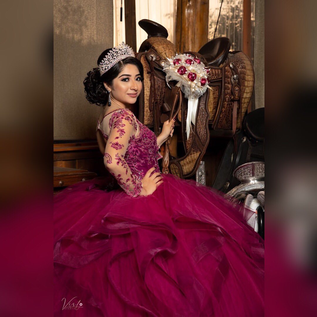 Fuchsia Lace Beaded Quinceanera Prom Dresses Sheer Neck Long Sleeves Tiers Tulle Ball Gown Evening Party Sweet 16 Dress