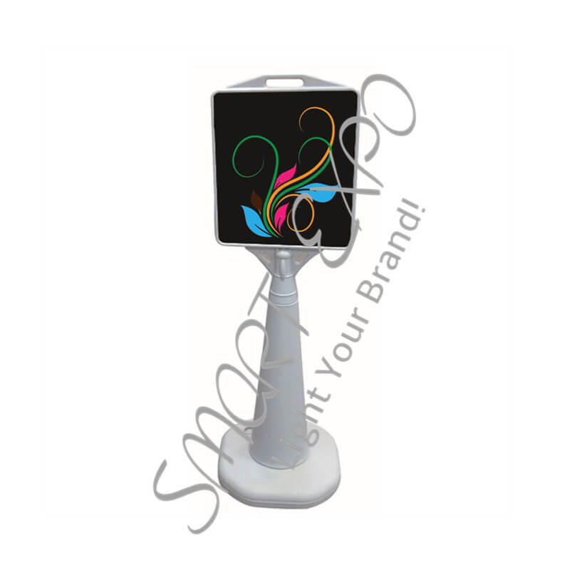 Simple Outdoor Poster Display Stand with Pure PE Plastic Material Double Graphics Showing Easy Taking Off Handle
Simple Outdoor Poster Display Stand with Pure PE Plastic Material Double Graphics Showing Easy Taking Off Handle