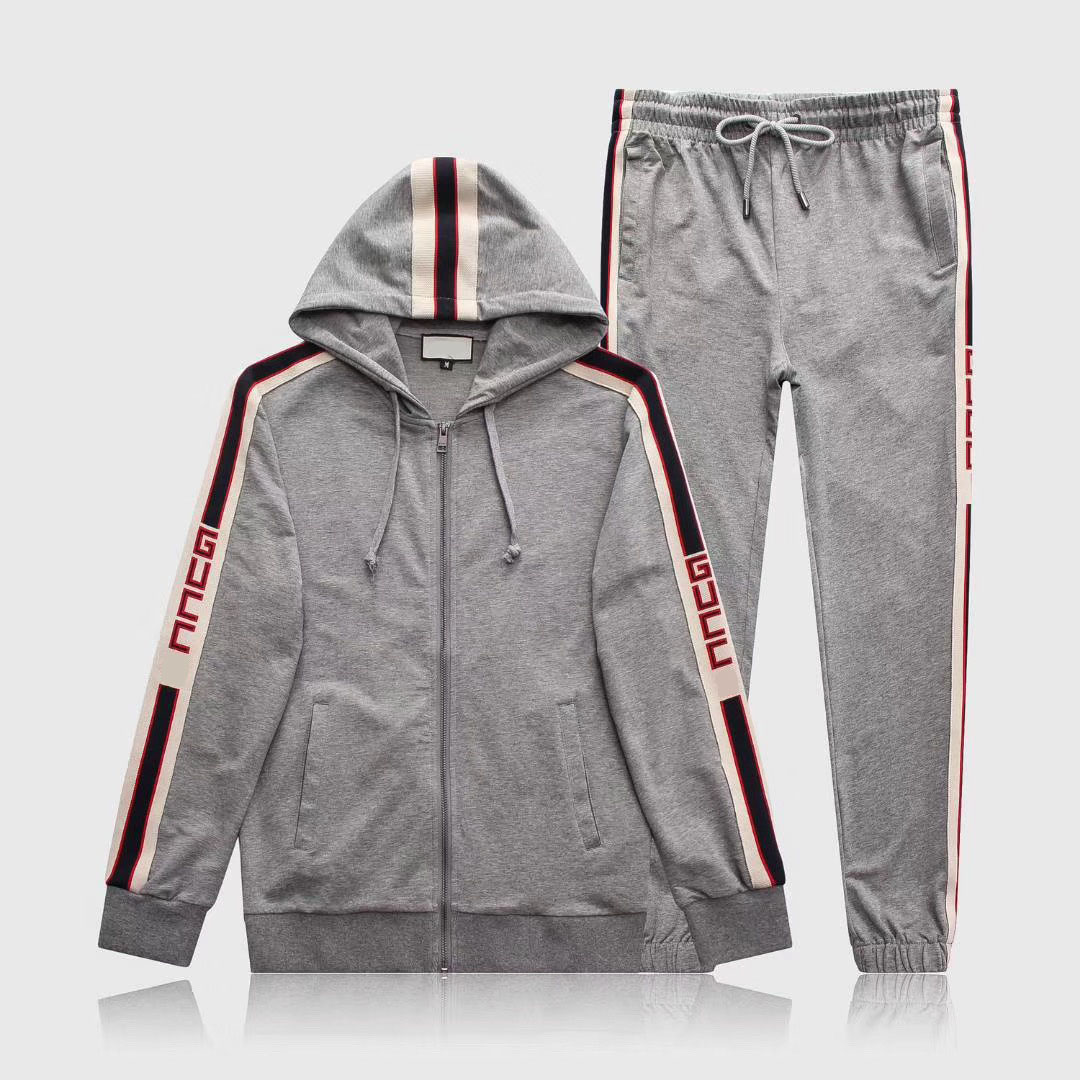 Fashion top sportswear autumn and winter sportswear hooded suit high men's sportswear high quality hoodies men's women
Fashion top sportswear autumn and winter sportswear hooded suit high men's sportswear high quality hoodies men's women