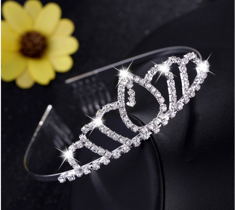 Silver Girls Jewelry Kids Children Shiny Rhinestone Crown Little Girls Fashion Tiara Girl Head Pieces Accessories with Combs, White;red
Silver Girls Jewelry Kids Children Shiny Rhinestone Crown Little Girls Fashion Tiara Girl Head Pieces Accessories with Combs, White;red