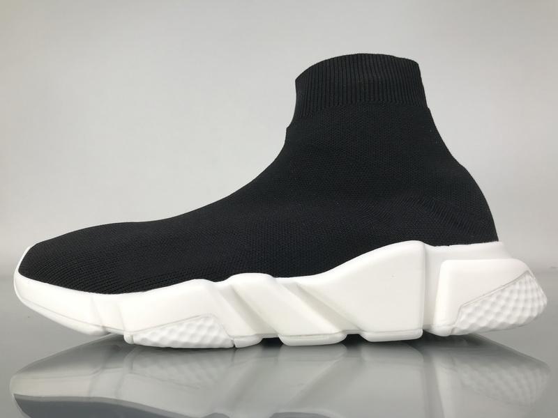 2019 Designer Sneakers Speed Trainer Runner Black Red Top Quality Triple Black Fashion Flat Socks Boots Casual Shoes Size 36-48 n7
2019 Designer Sneakers Speed Trainer Runner Black Red Top Quality Triple Black Fashion Flat Socks Boots Casual Shoes Size 36-48 n7
