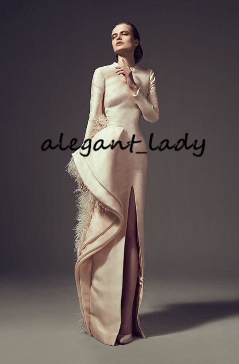 Champagne Stain Feather Evening Formal Dresses Vintage Ashi Studio Long Sleeve Ruffles High Slit Arabic Prom Dress Occasion Wear