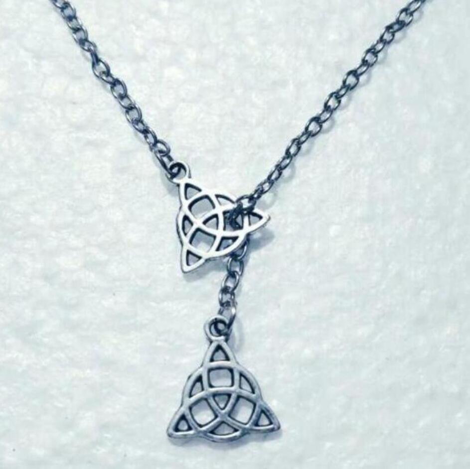 Vintage Silver Double Viking Irish Triquetra Triangle Knot Pendant Adjustable Cross Lariat Necklace For Women Men Jewelry Gift 870
Vintage Silver Double Viking Irish Triquetra Triangle Knot Pendant Adjustable Cross Lariat Necklace For Women Men Jewelry Gift 870