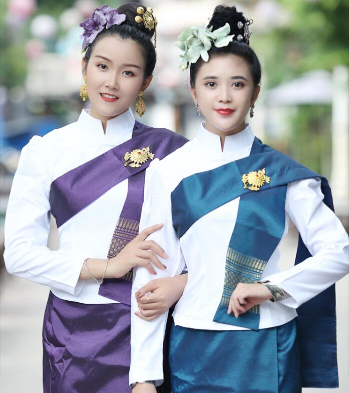 Etiquette life Asian Ethnic costume Island countries restaurant Work Uniform long sleeve clothing + shawl Waitress work clothes
Etiquette life Asian Ethnic costume Island countries restaurant Work Uniform long sleeve clothing + shawl Waitress work clothes