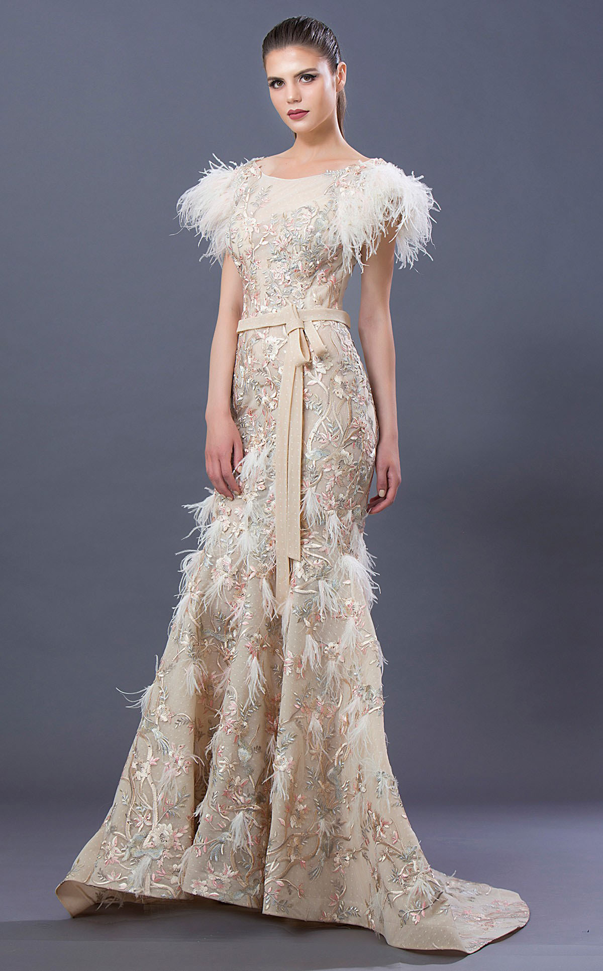 Luxury 2019 Feather Mermaid Evening Dresses With Sash Cap Sleeve Lace Appliqued Beaded Prom Gowns Arabic Sweep Train Formal Party Dress