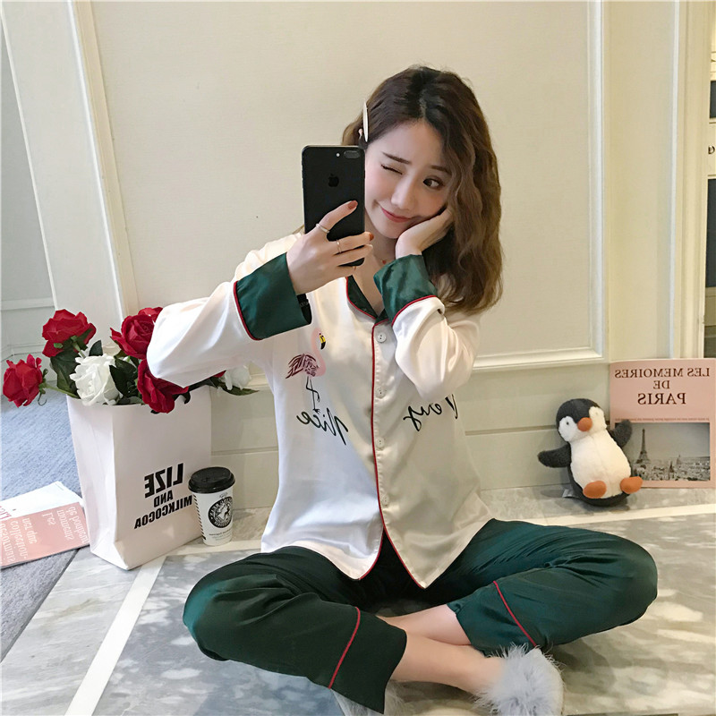 Fashion Women Wear Clothes 2020 Autumn Winter Long Sleeved Silk Women Pajamas Set Loose Long Pant Sleepwear Sets Satin, C ht 0813
Fashion Women Wear Clothes 2020 Autumn Winter Long Sleeved Silk Women Pajamas Set Loose Long Pant Sleepwear Sets Satin, C ht 0813