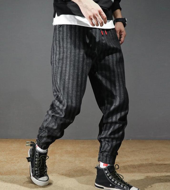 Brand new spring autumn street cool men fashion black Stripe loose jeans man Harem Pants Pencil Pants
Brand new spring autumn street cool men fashion black Stripe loose jeans man Harem Pants Pencil Pants
