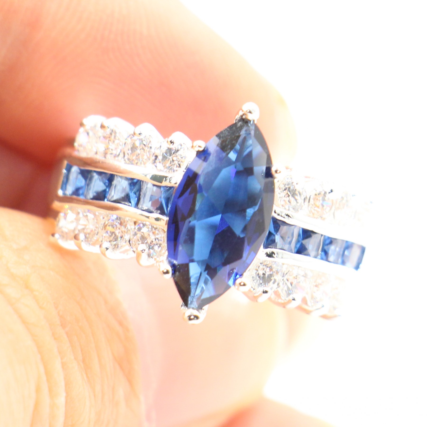 Victoria Wieck Luxury Jewelry 925 Sterling Silver Marquise Cut Blue Sapphire CZ Diamond Women Wedding Engagement Band Ring For Lovers' Gift