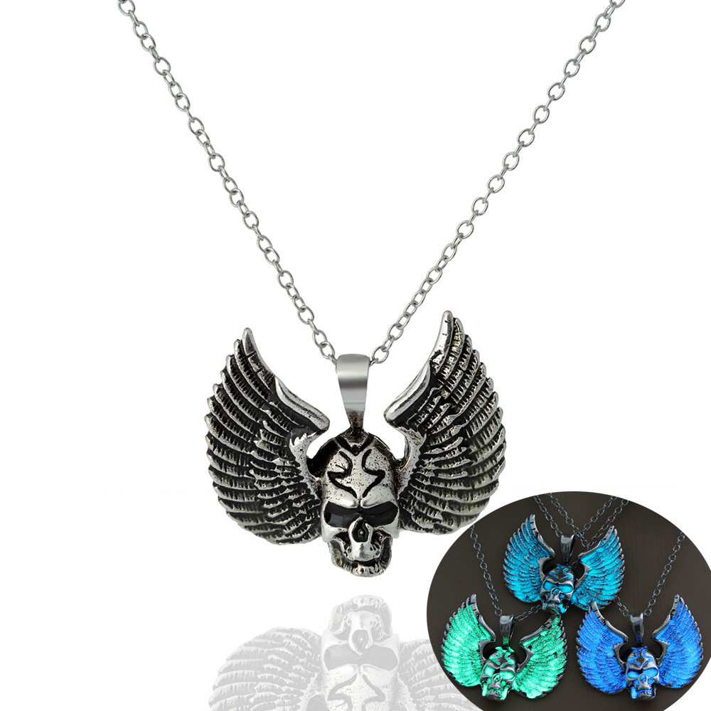 Luminescence Necklace Bring Wing A Skull Head Modeling Pendeloque Cut Halloween Movies Ornaments
Luminescence Necklace Bring Wing A Skull Head Modeling Pendeloque Cut Halloween Movies Ornaments
