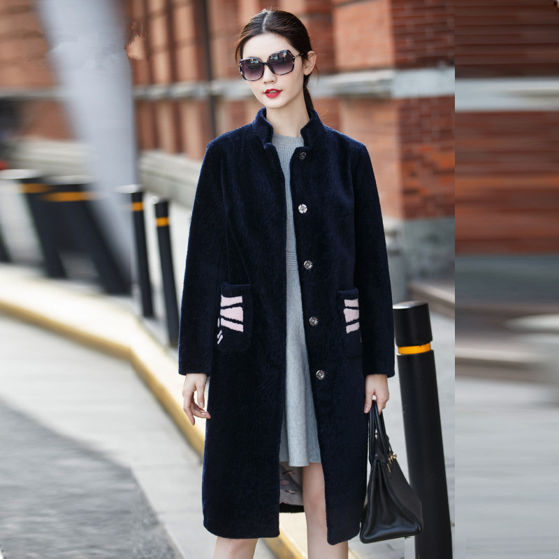 2020 Real Fur Coat Natural Fur Winter Jacket Women Genuine Sheep Shearing Coats Long Warm Female Jackets Outwear WYQ853, Blue
2020 Real Fur Coat Natural Fur Winter Jacket Women Genuine Sheep Shearing Coats Long Warm Female Jackets Outwear WYQ853, Blue
